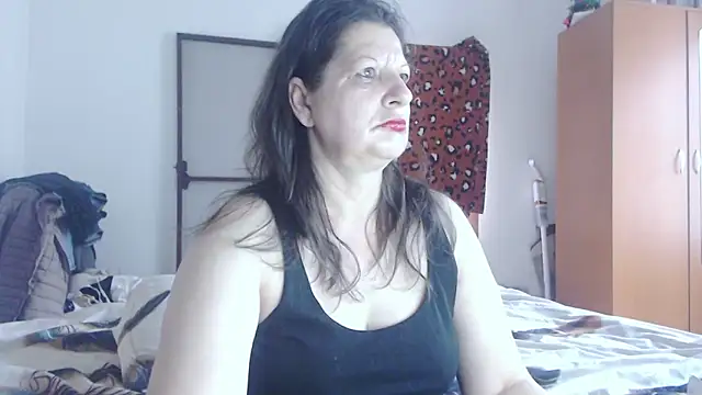 Snapshot of ExtasyMature chatting on April 2026 05:22:01 AM ExtasyMature online show from April 2026 05:22:01 AM
