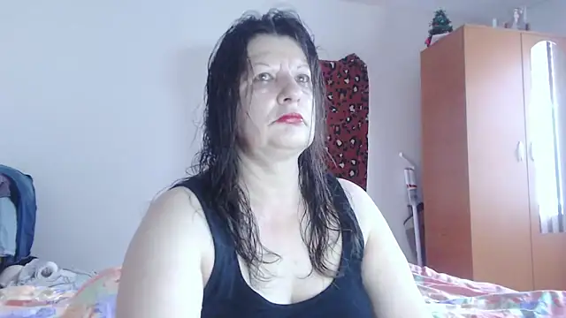 Snapshot of ExtasyMature chatting on May 2026 05:45:02 AM ExtasyMature online show from May 2026 05:45:02 AM