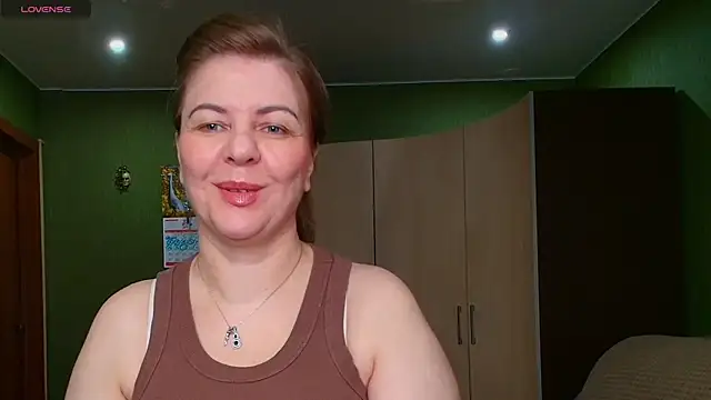 VeronikawGold online show from July 2026 03:01:01 AM