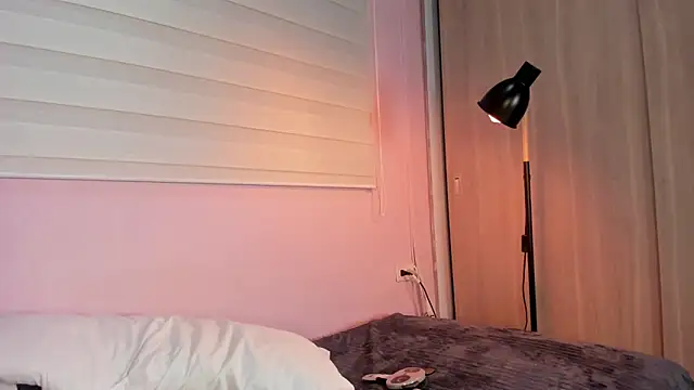 emily sweett24 online show from March 2025 01:06:01 AM