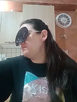 Dolcecurvy online show from March 2025 02:32:02 PM