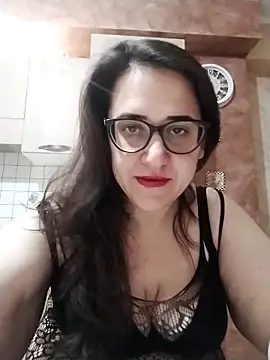 Snapshot of Dolcecurvy chatting on February 2026 10:30:01 PM Dolcecurvy online show from February 2026 10:30:01 PM