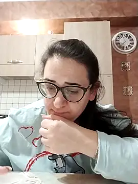 Snapshot of Dolcecurvy chatting on March 2026 10:38:02 PM Dolcecurvy online show from March 2026 10:38:02 PM