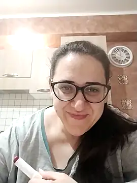 Snapshot of Dolcecurvy chatting on March 2026 10:53:01 PM Dolcecurvy online show from March 2026 10:53:01 PM