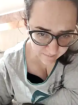 Snapshot of Dolcecurvy chatting on March 2026 09:38:02 PM Dolcecurvy online show from March 2026 09:38:02 PM