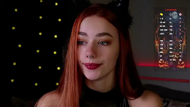 EmilaMills online show from October 2025 12:44:01 AM