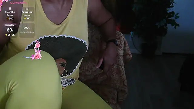 Queenanitadix online show from February 2025 12:04:01 AM