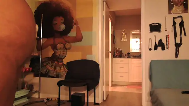 Queenanitadix online show from September 2025 05:02:02 AM