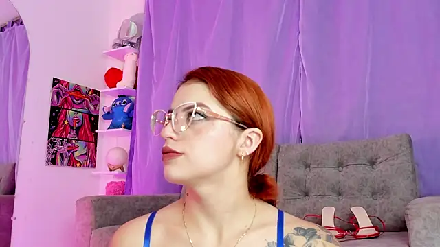 Snapshot of MelaniJhonson chatting on April 2026 02:35:01 AM MelaniJhonson online show from April 2026 02:35:01 AM