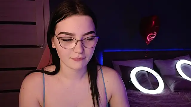 milliedoll online show from February 2025 01:09:02 AM