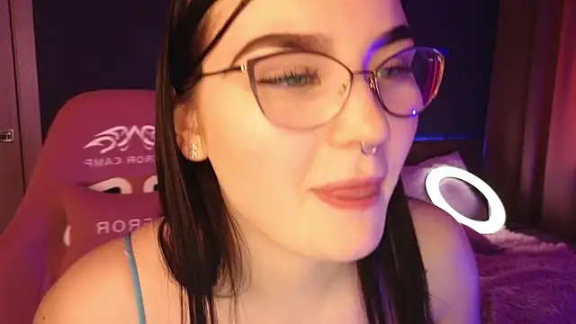 milliedoll online show from February 2025 04:14:02 AM