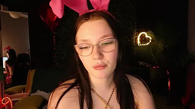 milliedoll online show from March 2025 01:28:01 AM