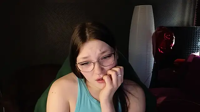 milliedoll online show from March 2025 08:04:02 AM