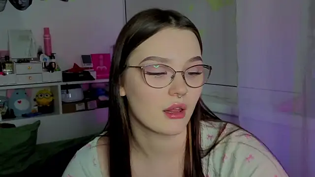 milliedoll online show from October 2025 07:14:01 PM