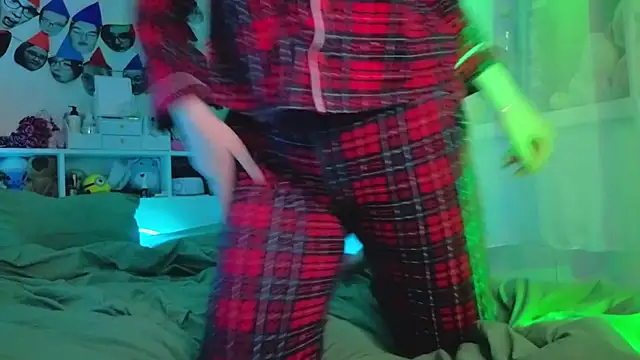 milliedoll online show from December 2025 02:34:01 PM