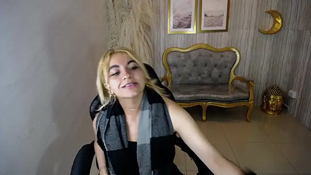 Snapshot of lili_conor_s chatting on March 2025 03:10:02 AM lili conor s online show from March 2025 03:10:02 AM