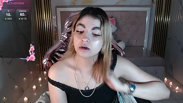 Snapshot of lili_conor_s chatting on September 2025 03:30:01 AM lili conor s online show from September 2025 03:30:01 AM