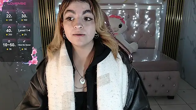 Snapshot of lili_conor_s chatting on September 2025 03:30:02 AM lili conor s online show from September 2025 03:30:02 AM