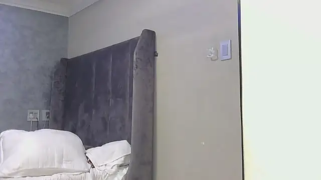 Justusual444 online show from September 2025 09:28:02 PM