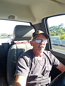 chris8827 online show from March 2025 09:04:01 PM