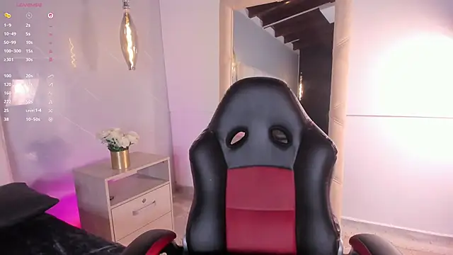 Keyla lage online show from December 2025 08:15:01 PM