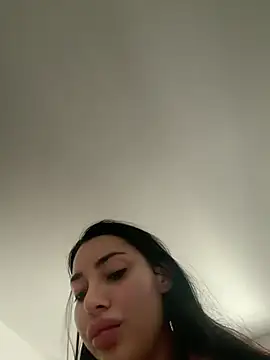 Snapshot of Mia_Splash chatting on March 2026 09:49:02 AM Mia Splash online show from March 2026 09:49:02 AM