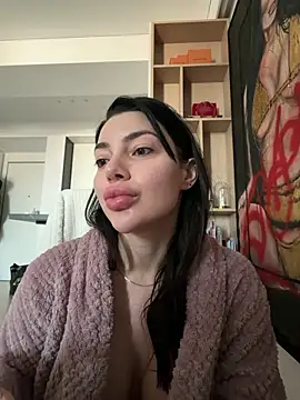 Snapshot of Mia_Splash chatting on March 2026 09:48:01 AM Mia Splash online show from March 2026 09:48:01 AM