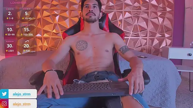 AlejandroStormm online show from March 2025 08:50:02 PM