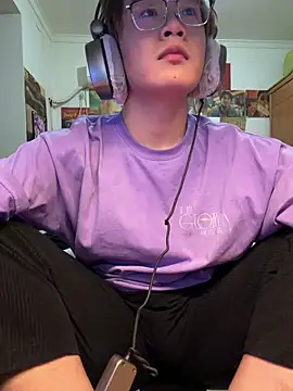 Anson0722 online show from April 2026 02:01:02 PM