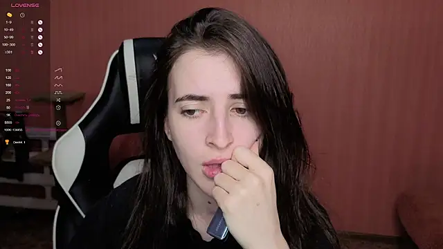 reaiss online show from November 2025 04:56:01 AM