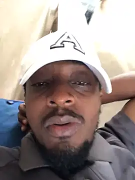 Snapshot of justyou2025 chatting on February 2025 10:37:02 AM justyou2025 online show from February 2025 10:37:02 AM