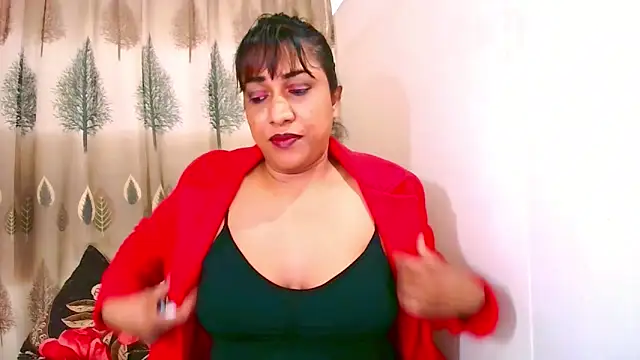 Snapshot of Indian_Erotic69 chatting on June 2026 05:27:01 AM Indian Erotic69 online show from June 2026 05:27:01 AM