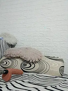 Snapshot of Ramona870 chatting on January 2026 05:35:01 AM Ramona870 online show from January 2026 05:35:01 AM