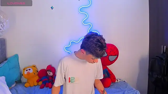 callum 77 online show from November 2025 04:34:02 AM