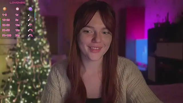 CherryRed Girl online show from December 2025 11:43:02 PM