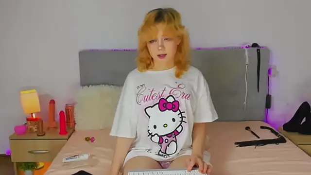 EmilyAngells online show from November 2025 01:10:02 PM