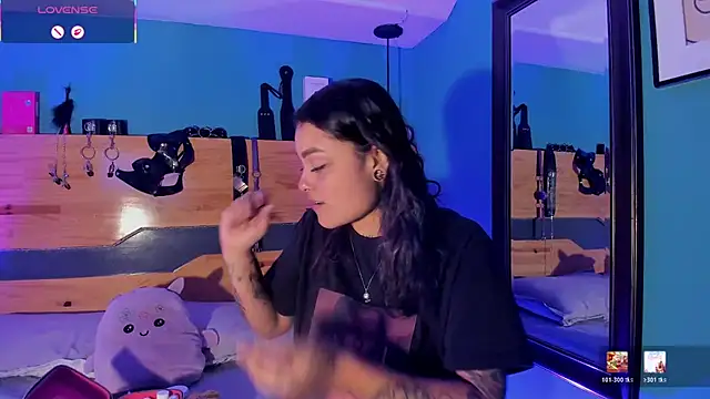 ChloeAllennn online show from March 2026 12:06:01 AM