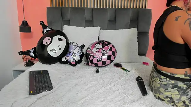 Georgina Vega online show from October 2025 04:16:01 AM