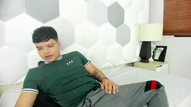 Axel Forte online show from April 2026 01:33:02 PM