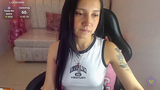 Snapshot of madhison_klain_s chatting on June 2026 08:08:01 PM madhison klain s online show from June 2026 08:08:01 PM