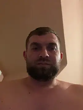 daniel21p online show from March 2025 08:11:01 PM