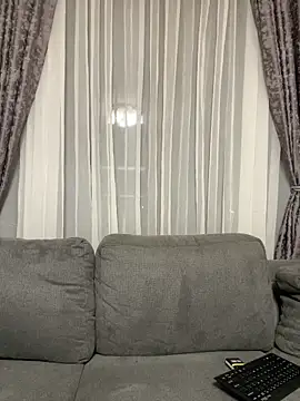 Mazzekyn online show from December 2025 05:40:02 PM