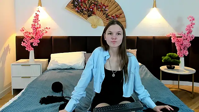 Amber Rogers online show from February 2025 06:08:02 PM