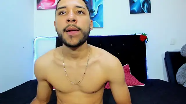 MarcusRosse online show from December 2025 04:14:01 PM