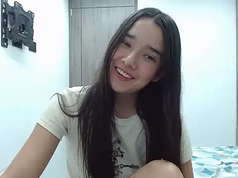  luna 777 online show from March 2026 02:35:01 AM