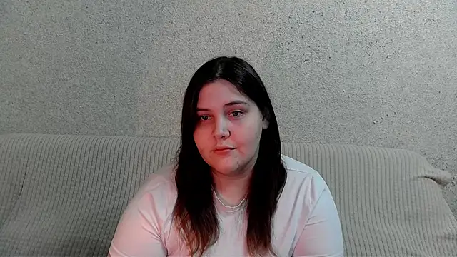 rachelwild online show from November 2025 02:00:01 AM