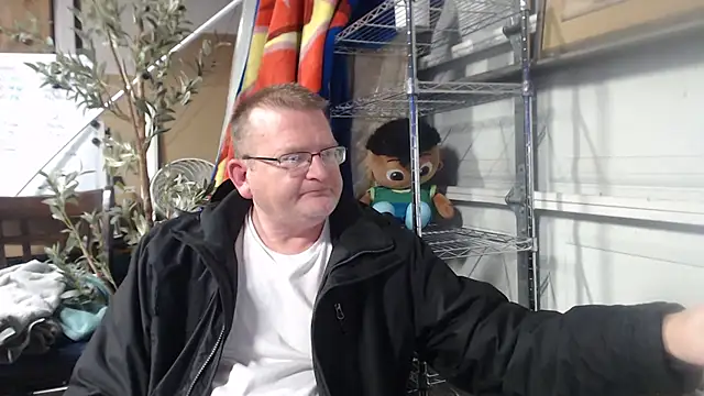 Randomoldguy615 online show from March 2025 01:31:02 AM