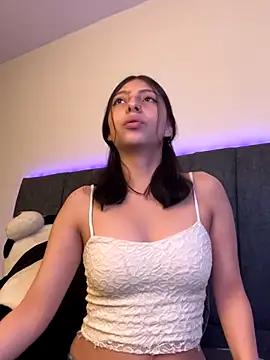 Dirty-Bunnyyy online show from September 2025 06:24:01 AM