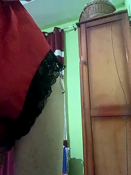 Femboylili online show from November 2025 10:42:02 PM