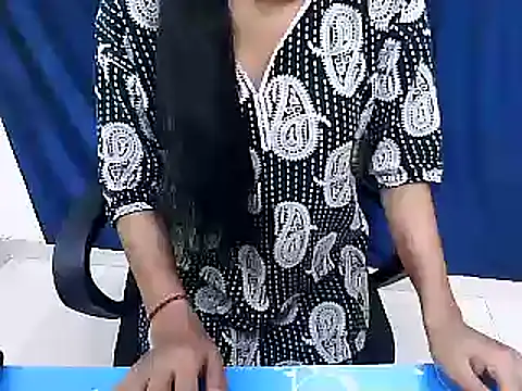 Reena600 online show from March 2025 02:48:01 PM